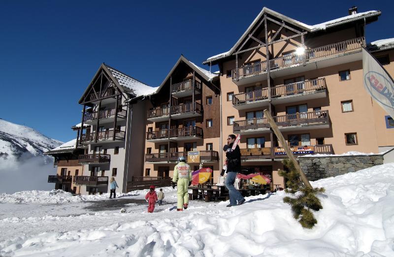 Residence Odalys Les Lumieres De Neige Valmeinier Luaran gambar